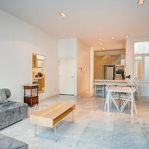 Appartement Three Bedroom Marble In The Heart Of, Antwerpen